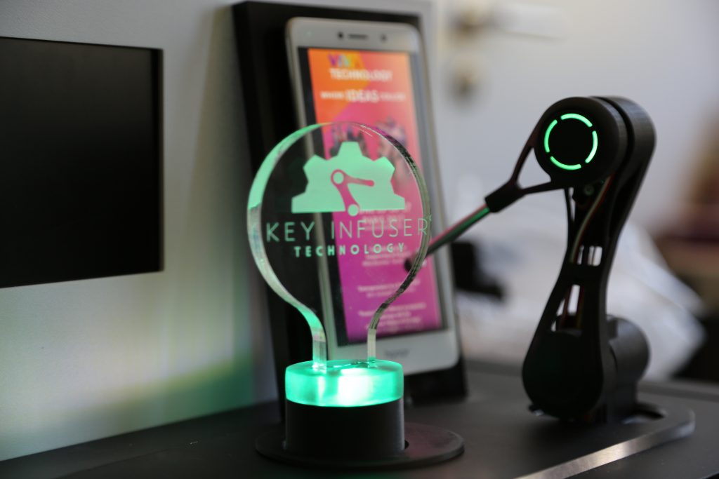 KiOne, first robot of Key Infuser